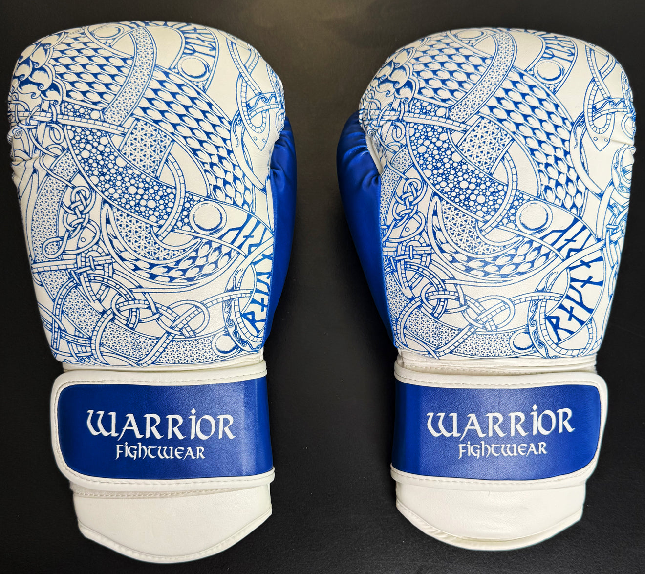 WORLD SERPENT Boxing Glove